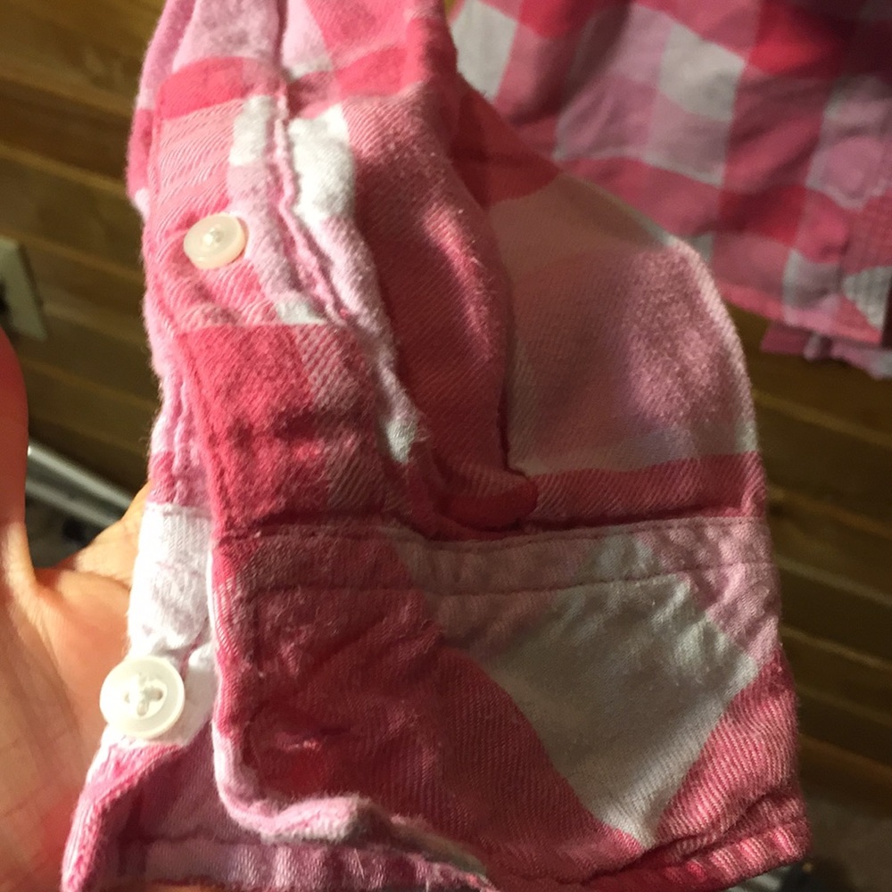Button up flannel - Picture 4 of 4